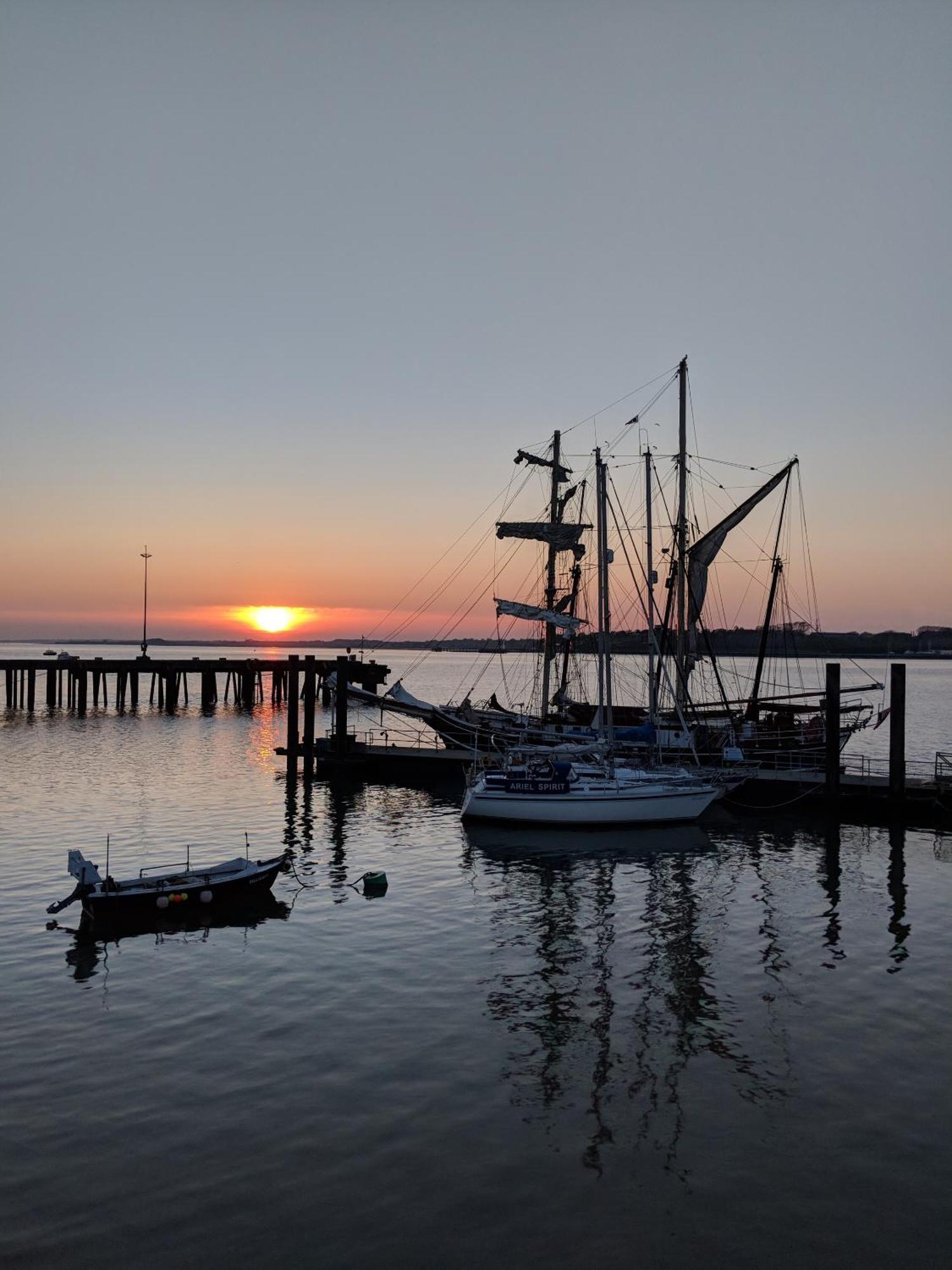 Arts House Centre Of Harwich Harbour 빌라 외부 사진